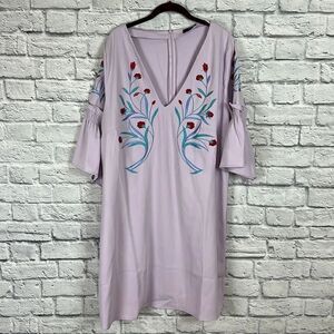 Lovedrobe Shift Dress With Embroidery And Fluted Sleeve Detail Size 22